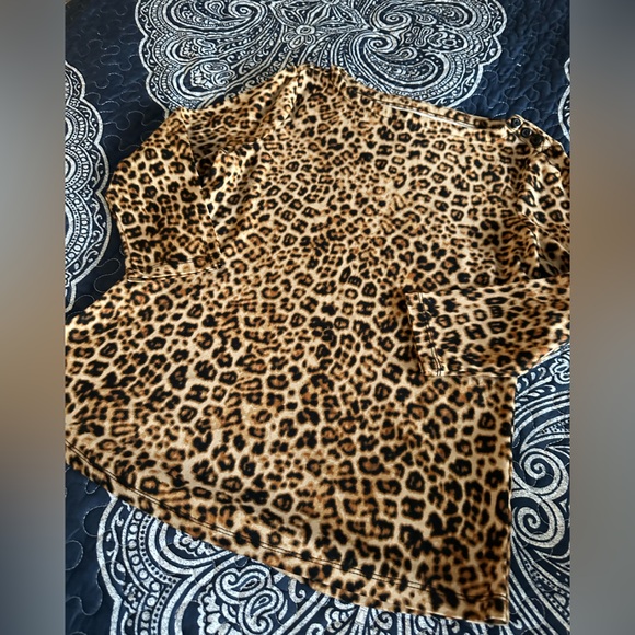 Animal print charter club PM petite medium top - Picture 13 of 14
